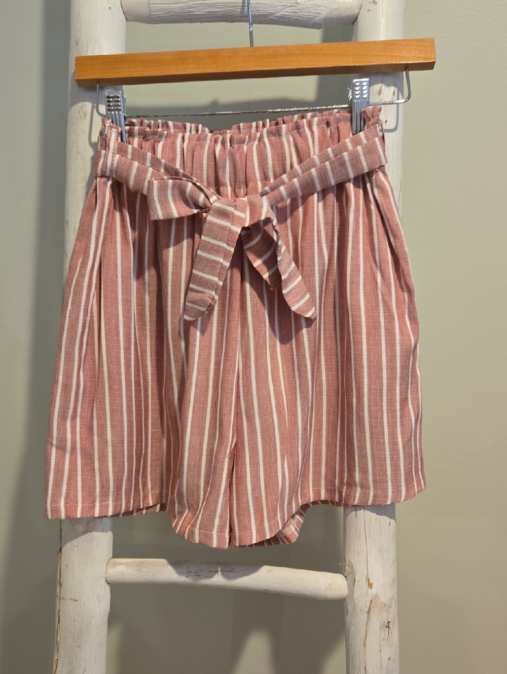 Striped Red Tie-Waist Women’s Shorts Medium